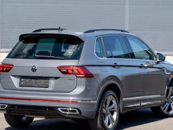 Volkswagen Tiguan 2.0 TDI SCR 4MOTION DSG R-Line