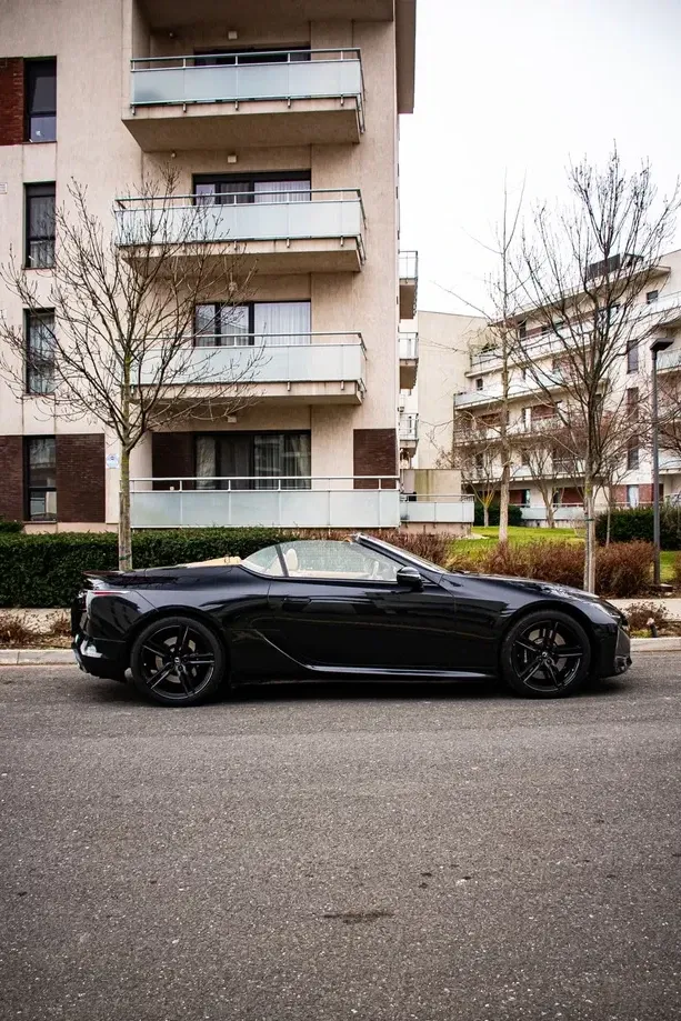 Lexus LC 500 5.0L 10AT Luxury — imagine 8