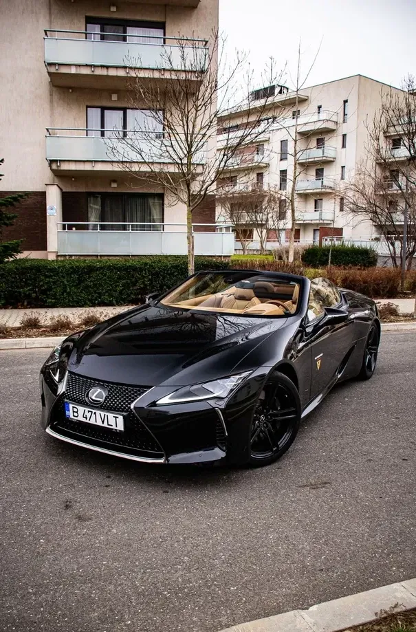 Lexus LC 500 5.0L 10AT Luxury — imagine 10