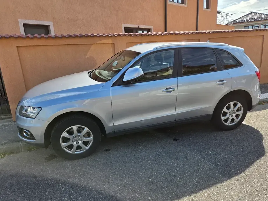 Audi Q5 2.0 TDI Quattro Stronic — imagine 2