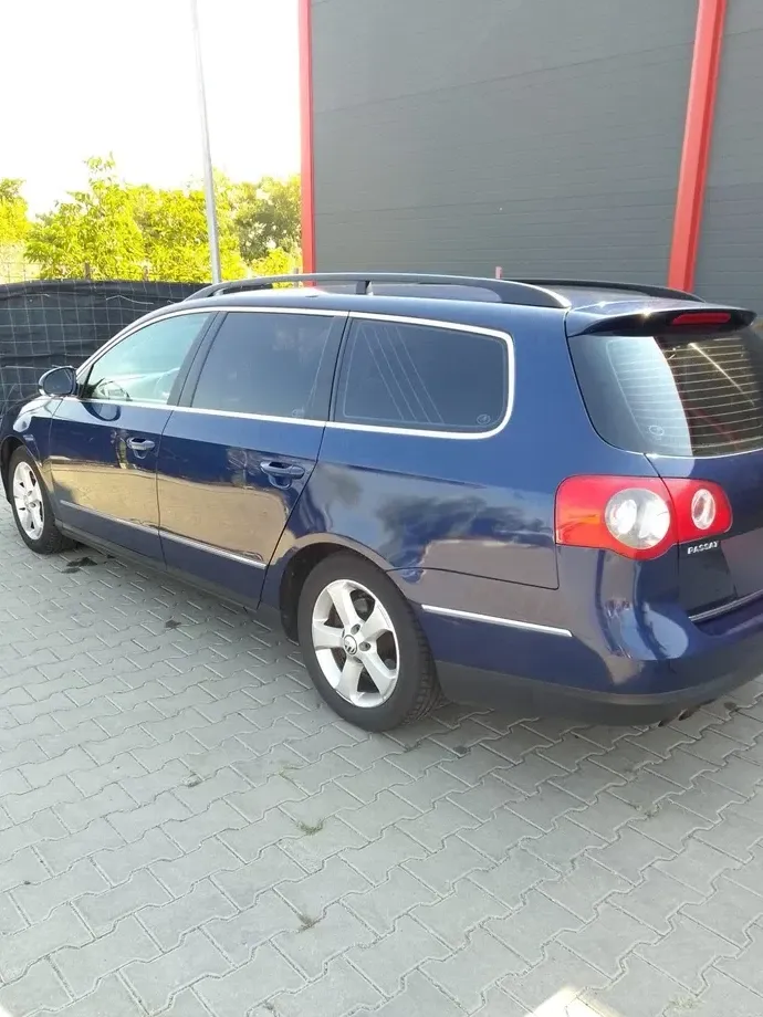 Volkswagen Passat B6 2.0 TDI Comfortline DPF BlueMotion Technology — imagine 8