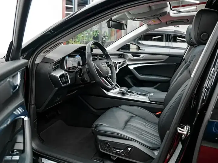 Audi A6 C8 45 TDI quattro S tronic S line