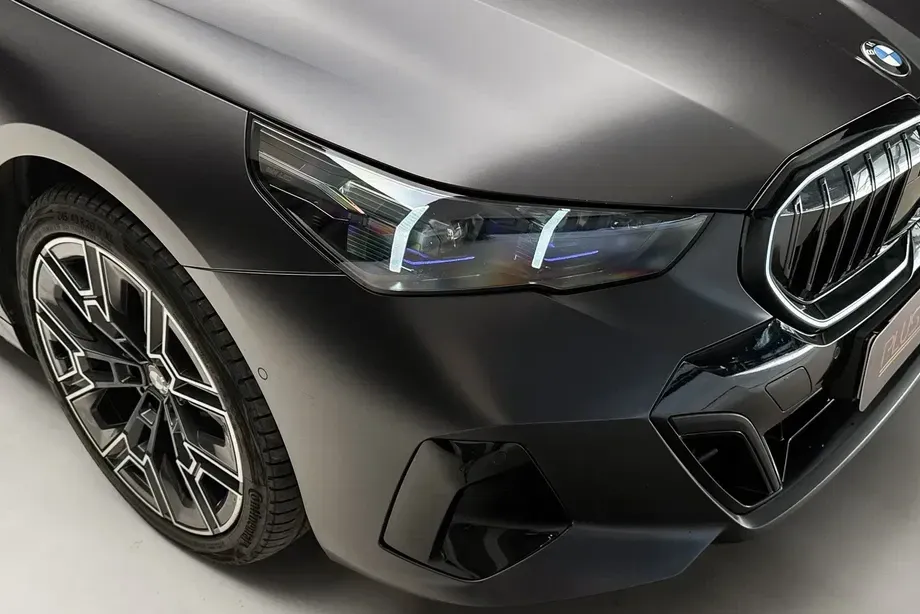 BMW Seria 5 G60/G61 520d xDrive AT MHEV — imagine 5