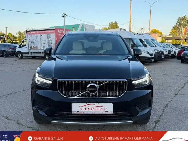 Volvo XC 40 Recharge T4 Twin Engine AT7 Inscription Expression