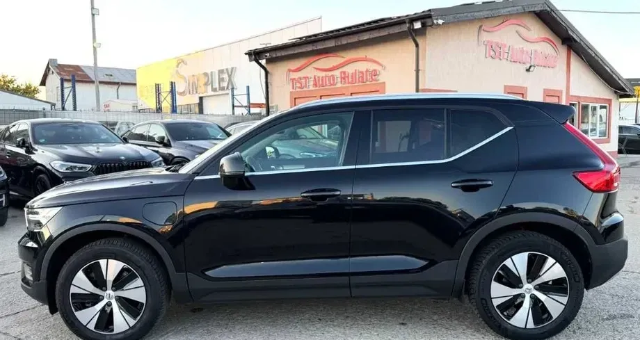Volvo XC 40 Recharge T4 Twin Engine AT7 Inscription Expression — imagine 5