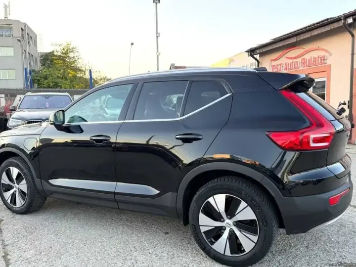 Volvo XC 40 Recharge T4 Twin Engine AT7 Inscription Expression