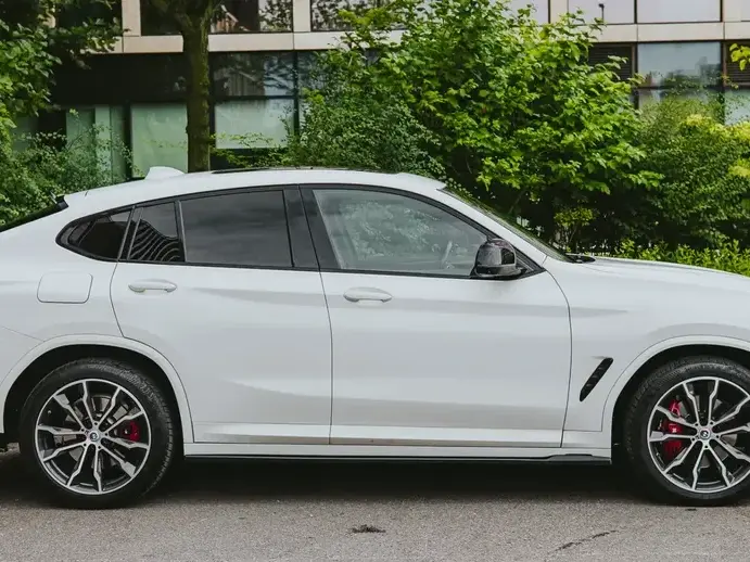 BMW X4 M M40i