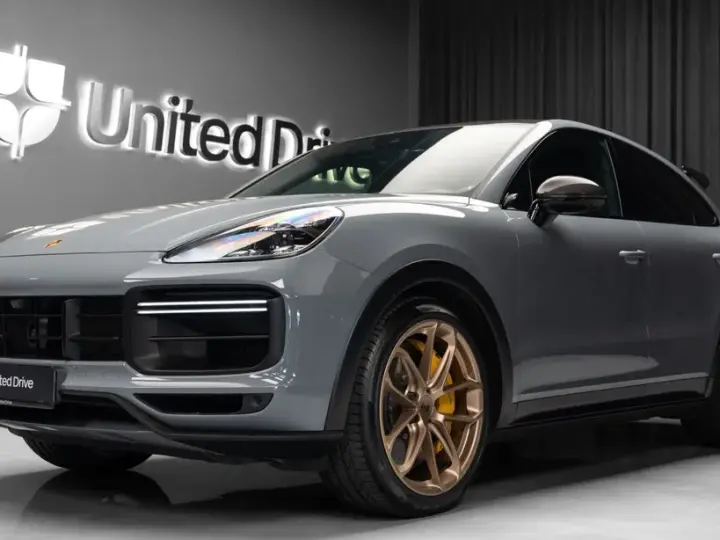 Porsche Cayenne Coupe Turbo GT Tiptronic S