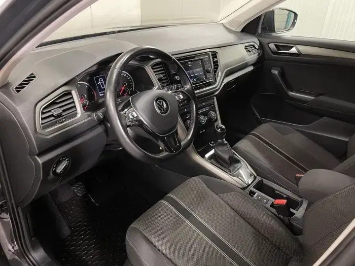 Volkswagen T-Roc 2.0 TDI Design