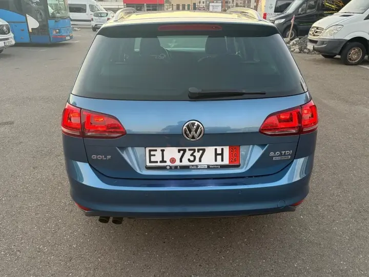 Volkswagen Golf VII
