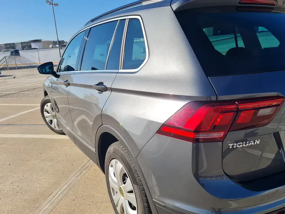 Volkswagen Tiguan — imagine 8