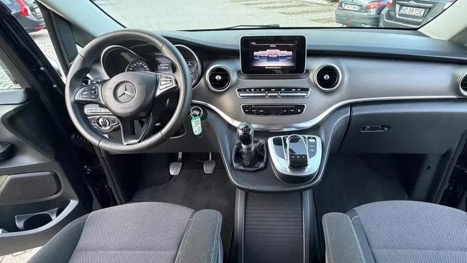 Mercedes-Benz V — imagine 5