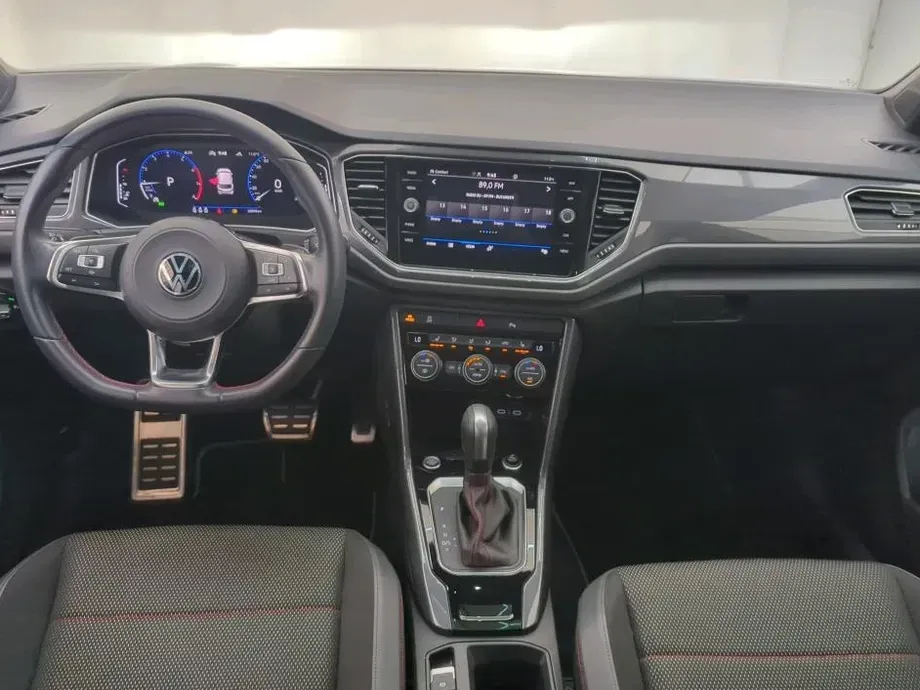Volkswagen T-Roc 1.5 TSI DSG R-Line — imagine 3