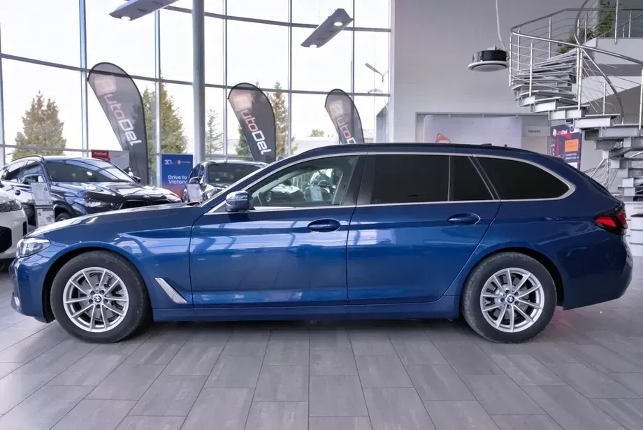 BMW Seria 5 G30/G31 520d Aut. — imagine 4