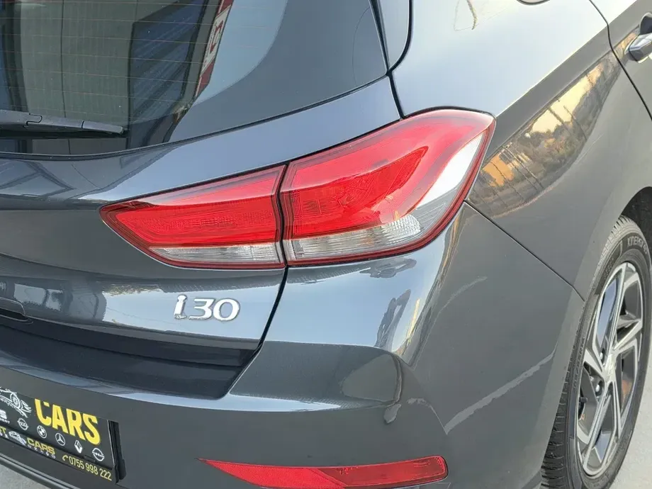 Hyundai i30 — imagine 8