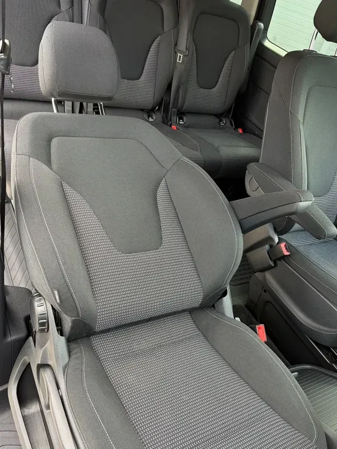 Mercedes-Benz V 250 d Extralang 9G-TRONIC Avantgarde — imagine 8