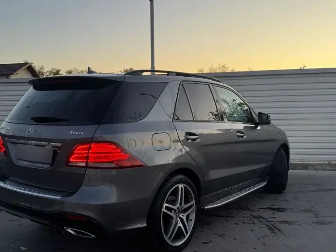 Mercedes-Benz GLE 250 d 4MATIC