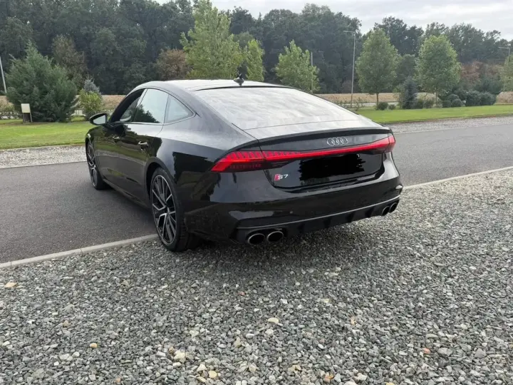 Audi S7 Sportback