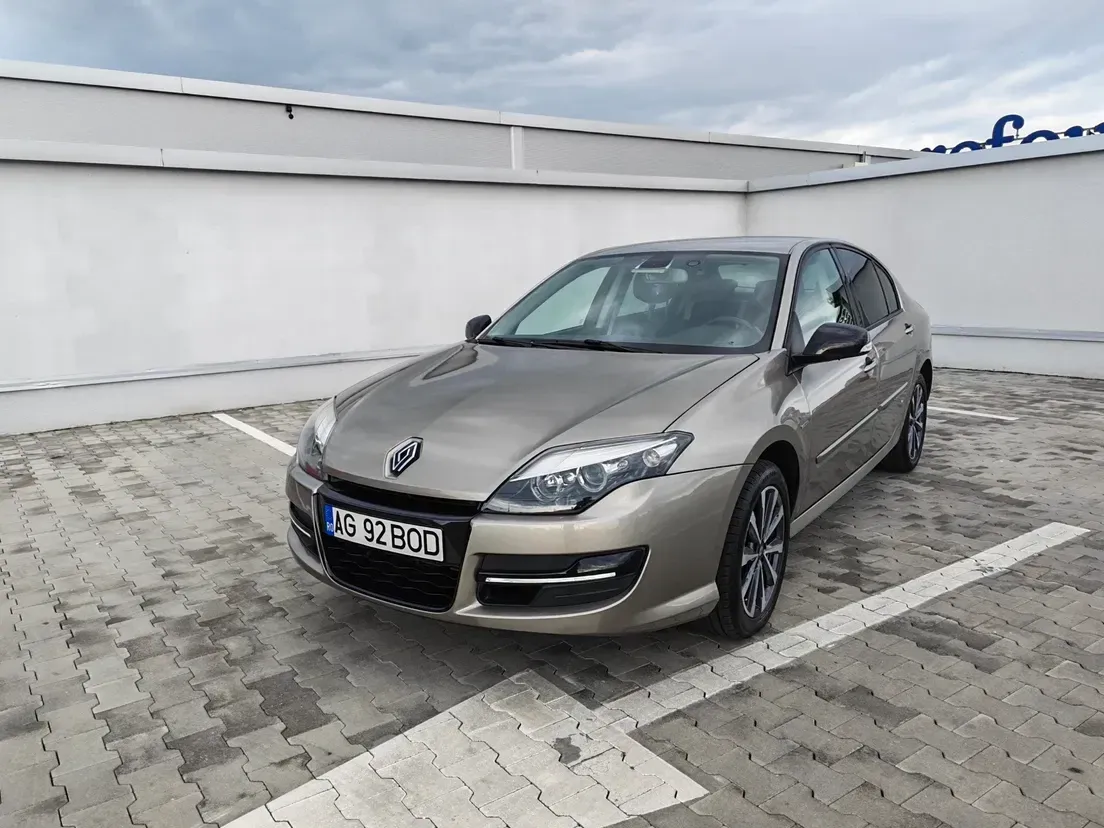 Renault Laguna — imagine 10