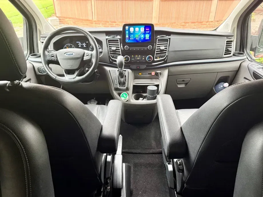 Ford Tourneo Custom — imagine 5
