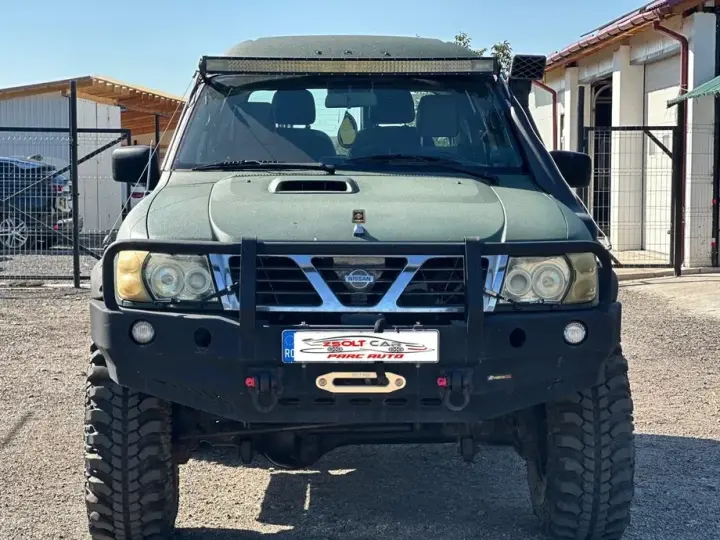Nissan Patrol V GR 3.0 TDI Luxury