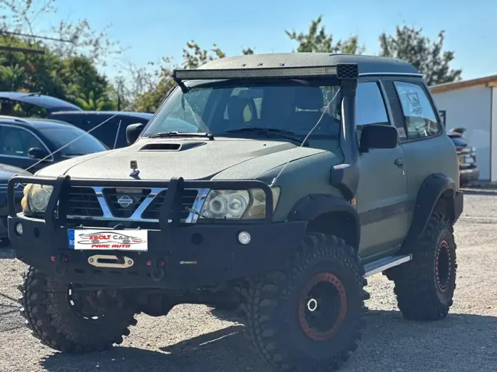 Nissan Patrol V GR 3.0 TDI Luxury