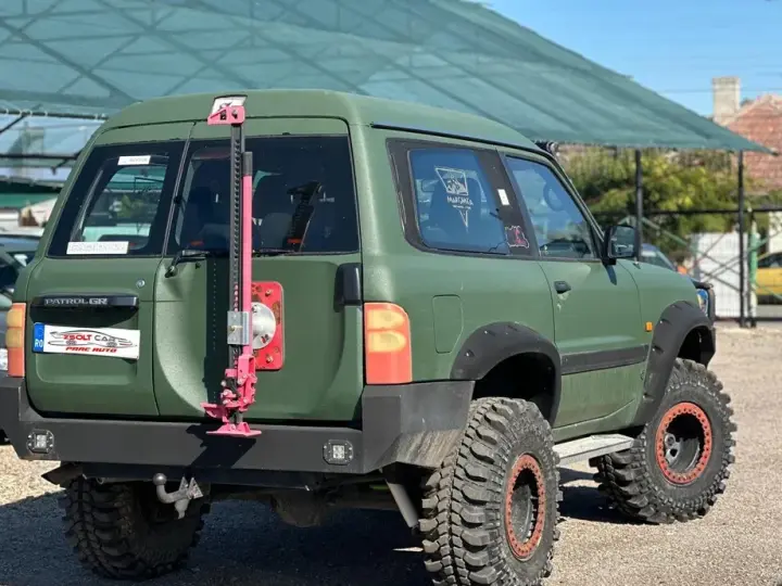 Nissan Patrol V GR 3.0 TDI Luxury