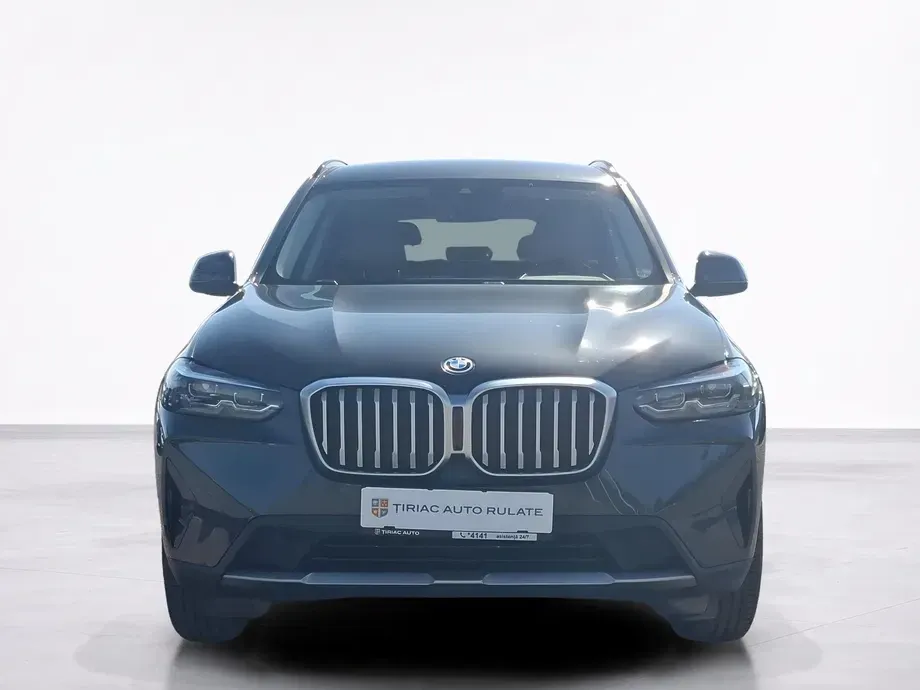 BMW X3 xDrive30e AT PHEV — imagine 8