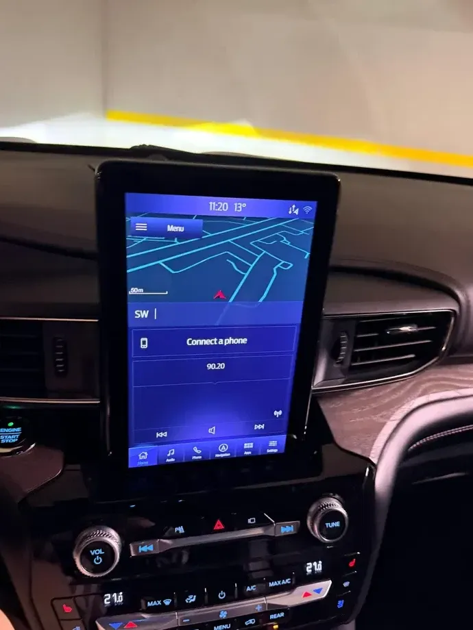 Ford Explorer 3.0 PHEV Platinum — imagine 9