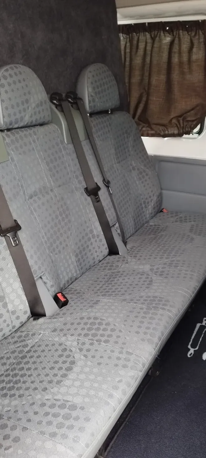 Ford Transit — imagine 3