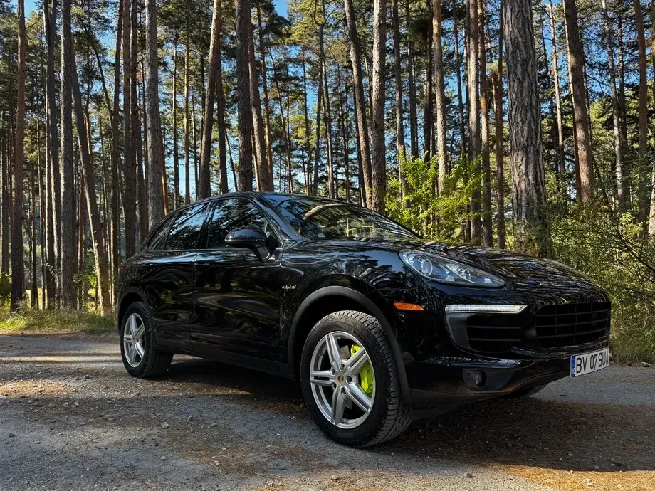 Porsche Cayenne — imagine 9