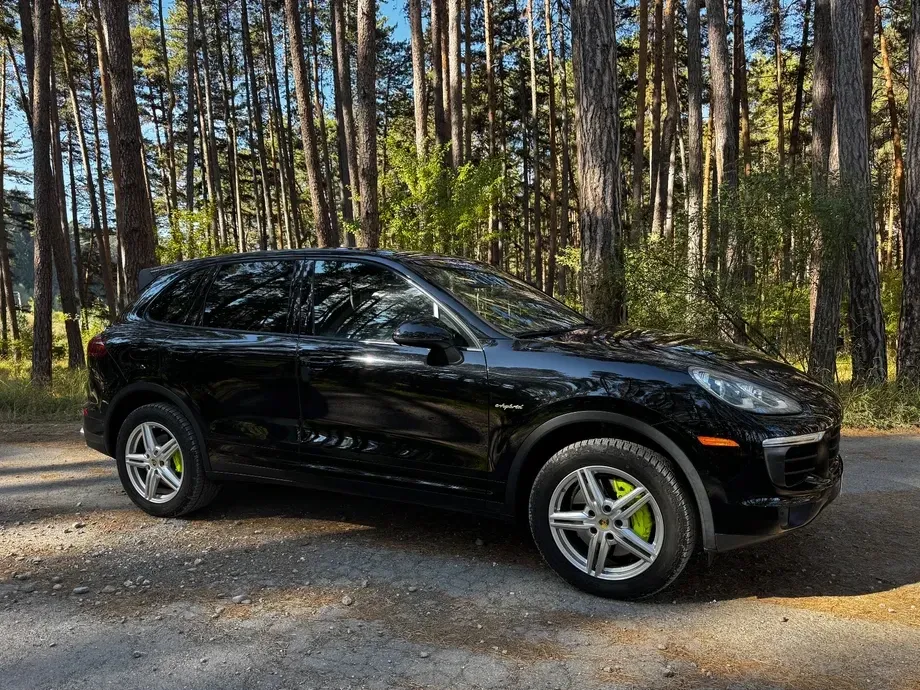 Porsche Cayenne — imagine 5
