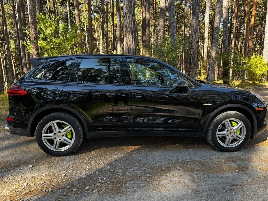 Porsche Cayenne — imagine 7