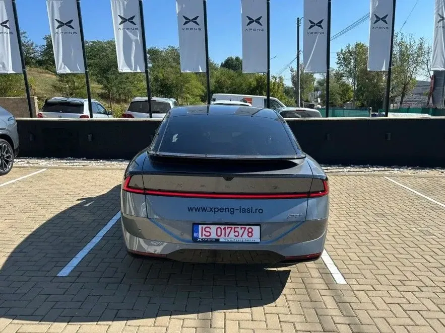 Xpeng P7 — imagine 6