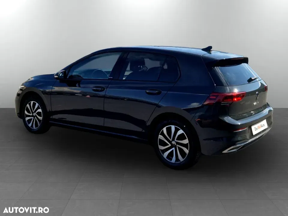 Volkswagen Golf 2.0 TDI DSG Life — imagine 3