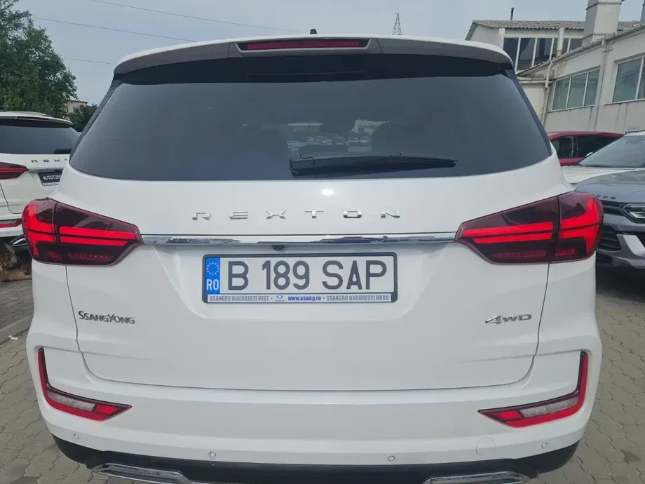 SsangYong REXTON — imagine 8