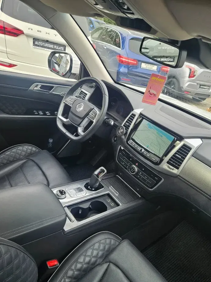 SsangYong REXTON — imagine 10