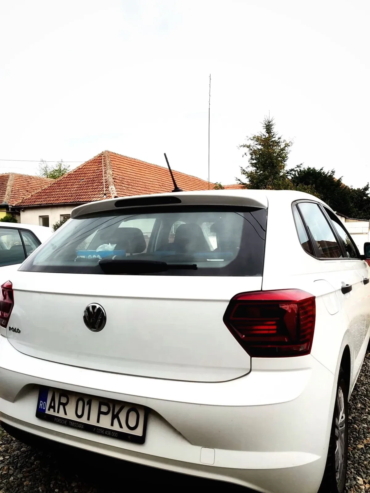 Volkswagen Polo VI 1.0 Trendline — imagine 10