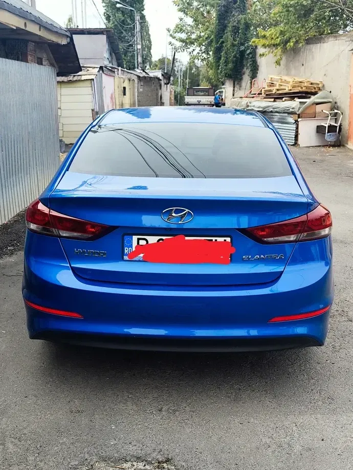 Hyundai Elantra VI — imagine 2