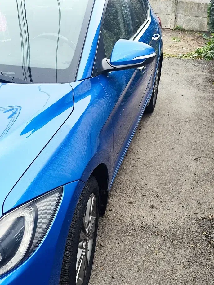 Hyundai Elantra VI — imagine 4
