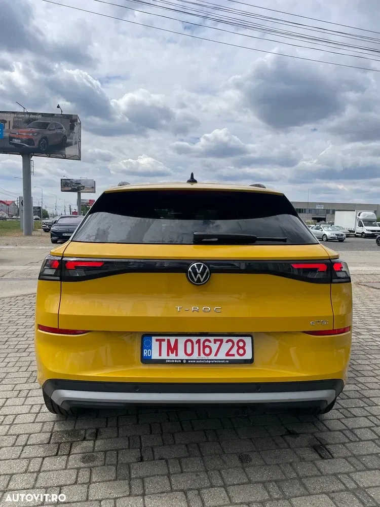 Volkswagen T-Roc 1.5 eTSI 115 CP DSG MHEV Life — imagine 3