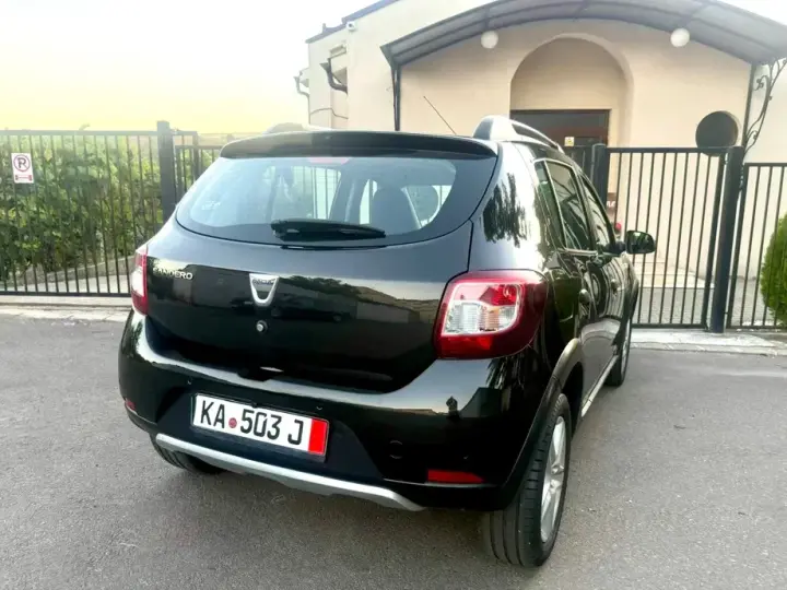 Dacia Sandero Stepway II TCe 90 Prestige