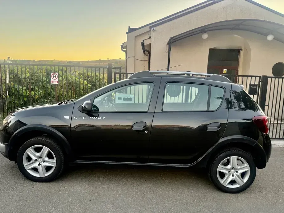 Dacia Sandero Stepway II TCe 90 Prestige — imagine 9