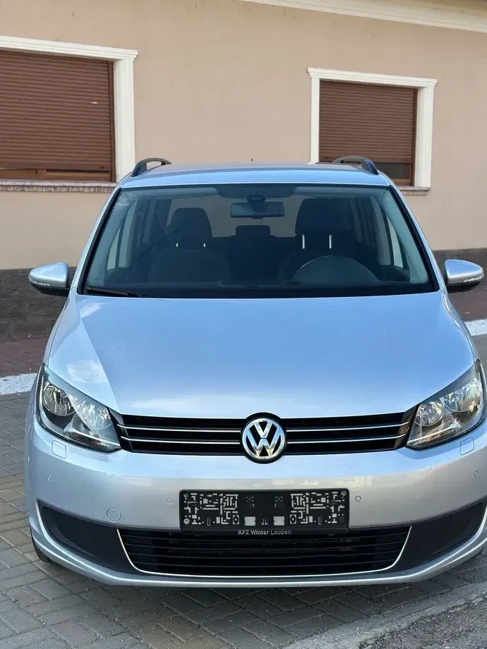 Volkswagen Touran 1.6 TDI BlueMotion Technology Comfortline — imagine 2