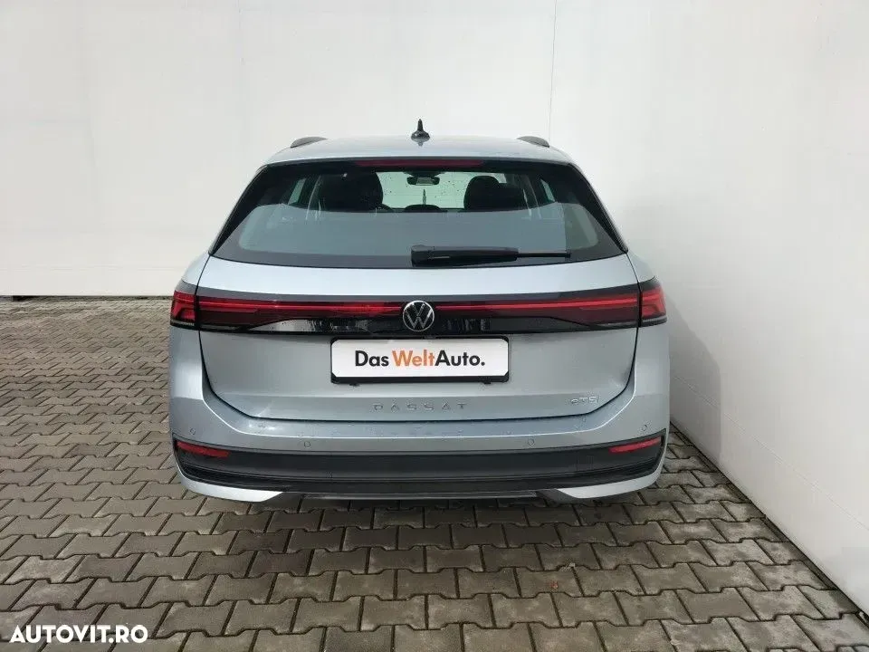 Volkswagen Passat — imagine 4