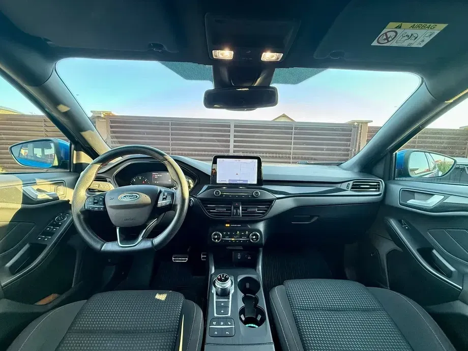 Ford Focus MK4 — imagine 3