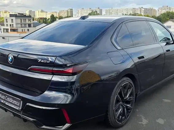 BMW Seria 7 G70 740d xDrive MHEV