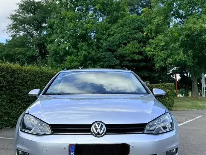 Volkswagen Golf VII
