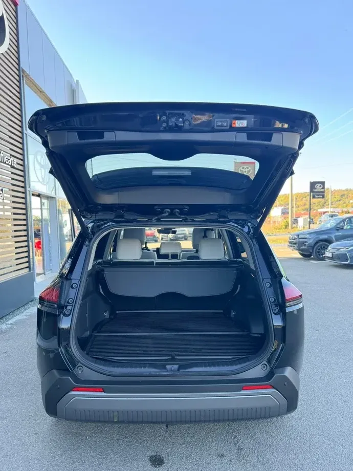 Toyota RAV4 V 2.5 AWD Elite — imagine 9