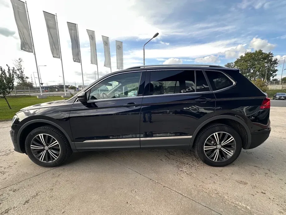 Volkswagen Tiguan II 2.0 TDI SCR 4MOTION BlueMotion Technology DSG Lounge Sport & Style — imagine 5